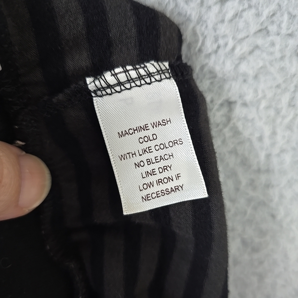 Self Esteem Women’s Short Sleeve Top Blouse Black/Brown Striped Size XL - Picture 12 of 15